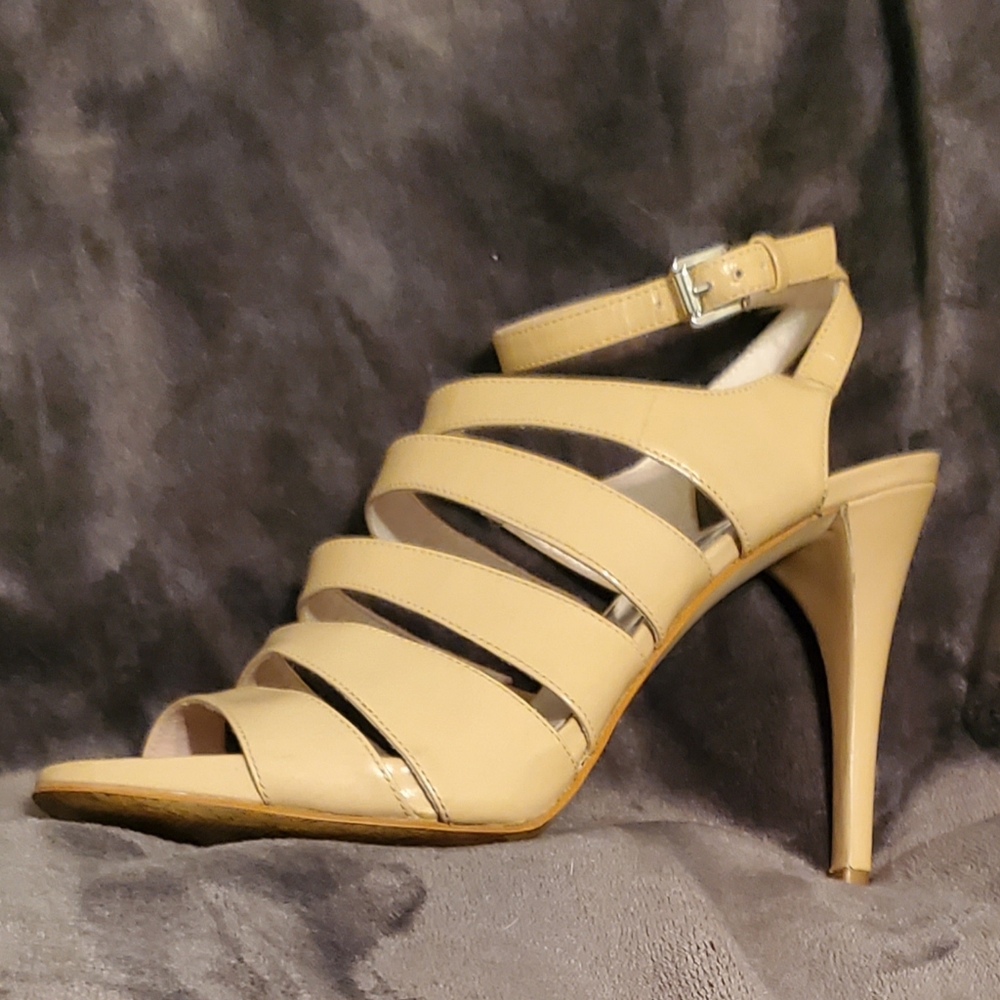 Nude patent strappy heels